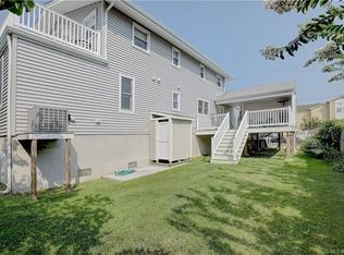 10 N Delaware Ave, Beach Haven, NJ 08008