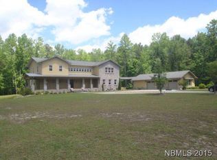 4 Seabiscuit Ln, New Bern, NC 28562