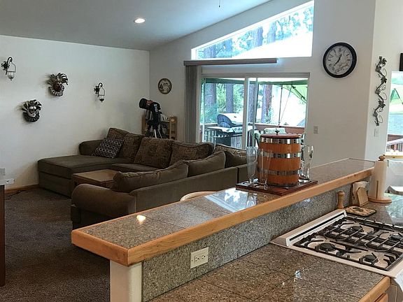 2nd image of 1152 Lodi Ave