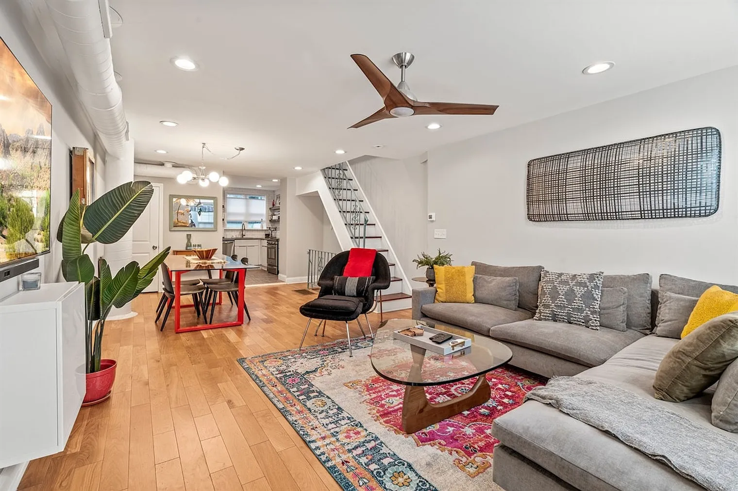 2 bed, 2.5 bath, $5,604 — Photo 1