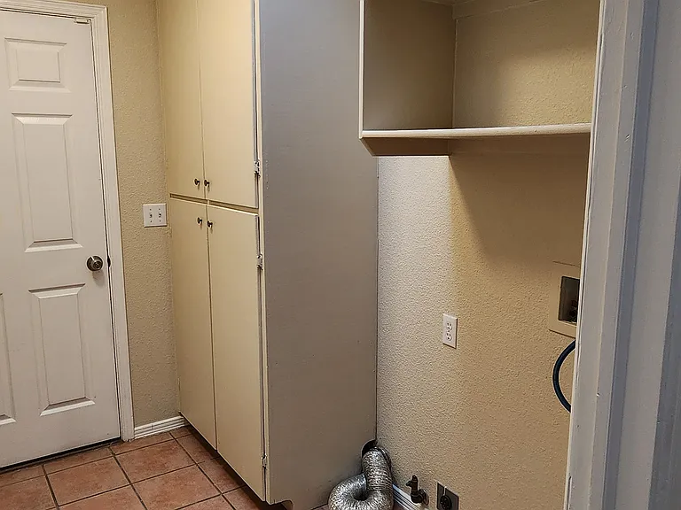 675 Cedardale Loop — Photo 27