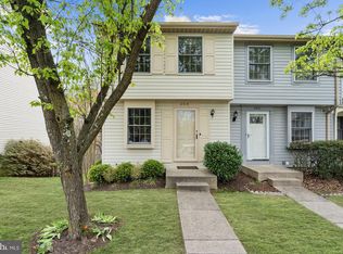 8519 Golden Ridge Ct, Lorton, VA 22079