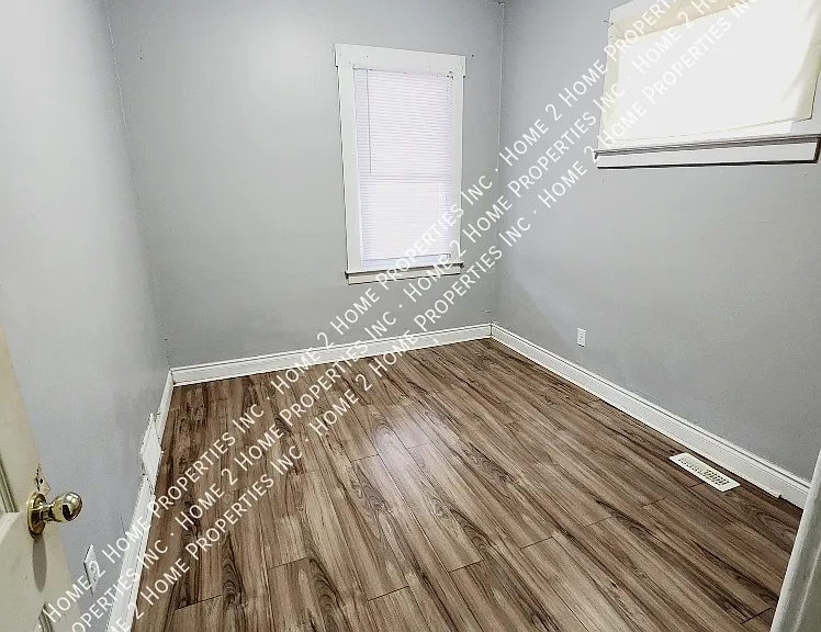 356 Josephine Ave — Photo 11