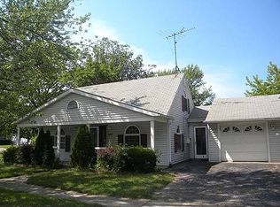 2817 McKinley St, Lorain, OH 44052