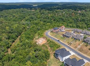 2301 NE Steinbeck Dr #27, Bentonville, AR 72712