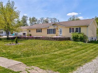 710 6th St, Colo, IA 50056