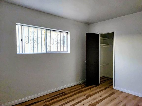 4th image of 2521 Floradale Ave