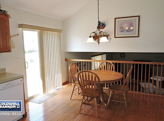 5th image of 16259 W Celtic Cir