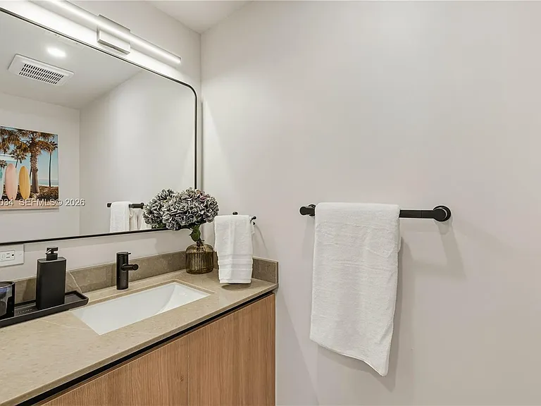 121 NE 5th St #2706 — Photo 18