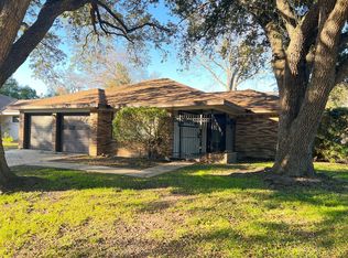 4602 Redstart St, Houston, TX 77035