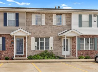 31 Fetzer Ct APT 3, Bloomington, IL 61704