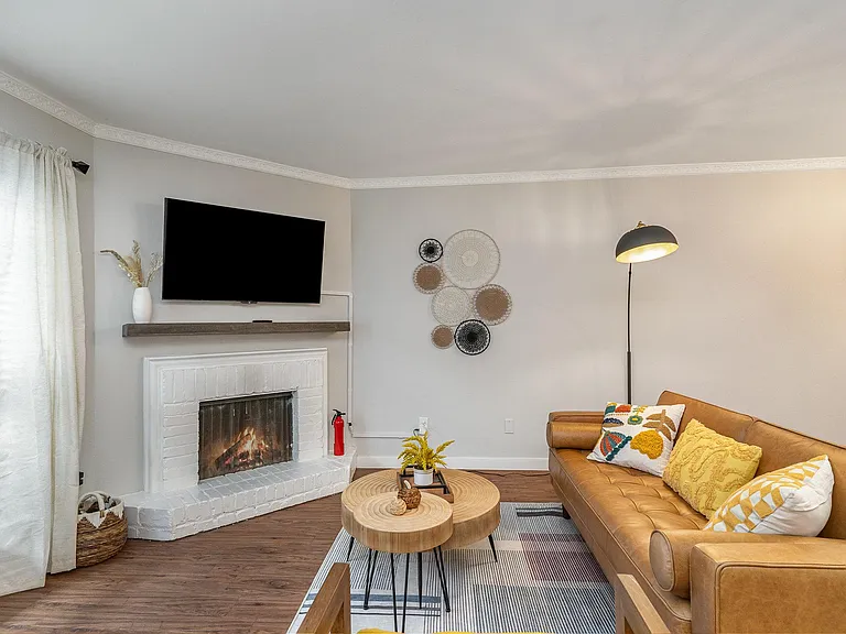 3212 Daniel Ave #B — Photo 3
