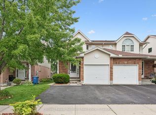24 Lee St, Guelph, ON N1E 7H1