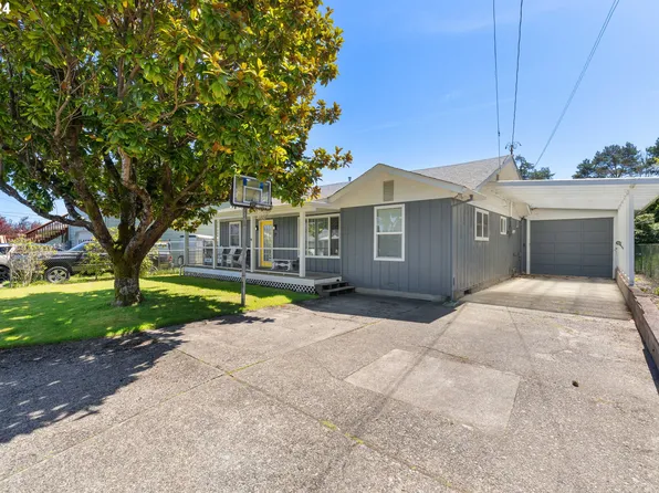 2225 Madrona Ct, North Bend, OR 97459