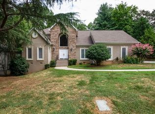 8309 Sardiscroft Rd, Charlotte, NC 28270