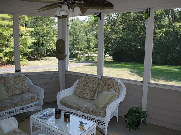 2nd image of 8824 Locherbie Ct