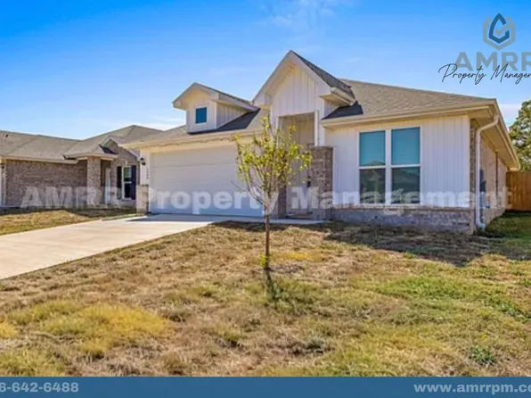 119 SW Vicki St, Gentry, AR 72734