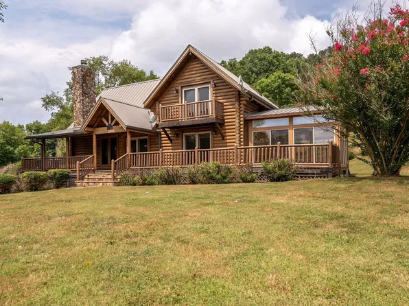 715 Center Point Rd, Pulaski, TN 38478