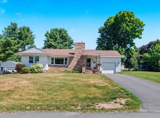 24 Mayo St, Dover Foxcroft, ME 04426