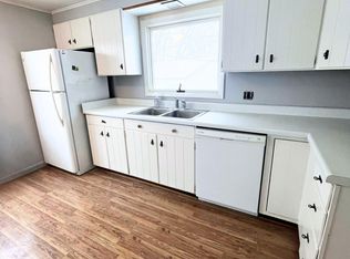 199 State Route 15 St W, Morrisville, VT 05661