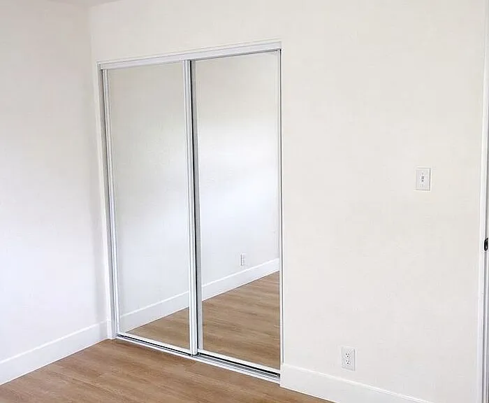 421 West St #8 — Photo 5