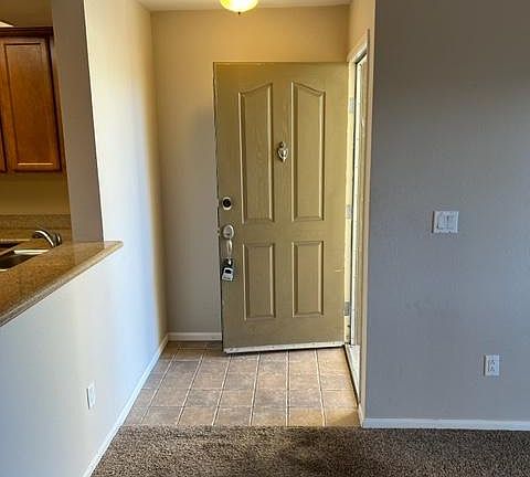 3rd image of 432 Edgehill Ln Unit 150