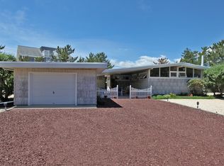 111 Laguna Ln, Beach Haven, NJ 08008
