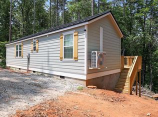601 Bird Feather Ln, Seneca, SC 29672