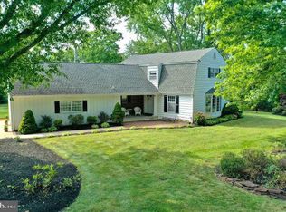 75 Holly Ln, Pilesgrove, NJ 08098