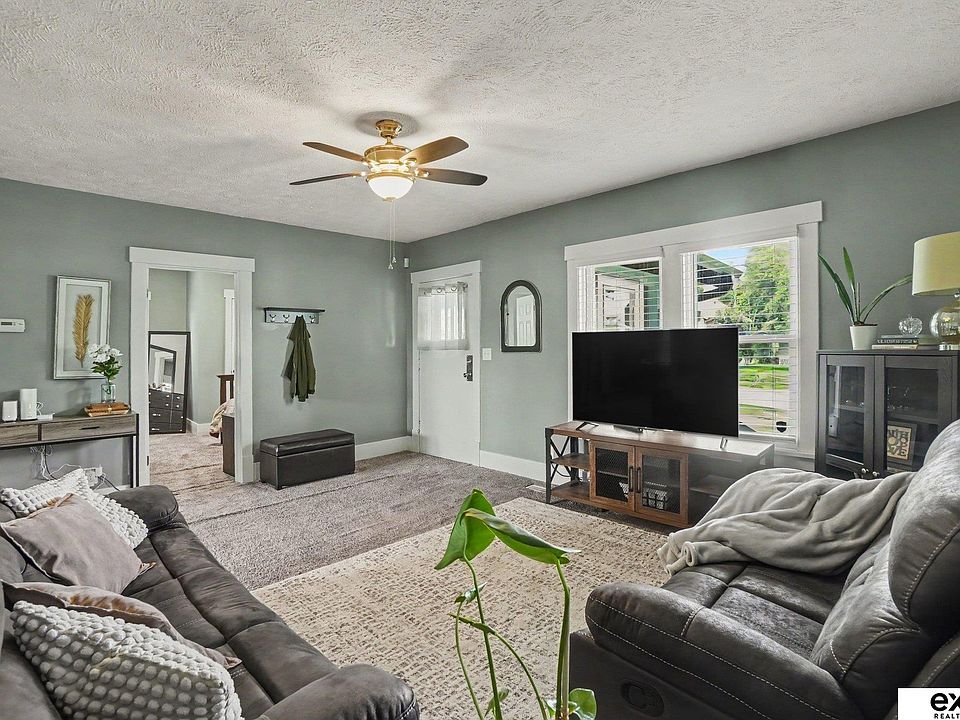 1st image of 3027 Arcadia Ave