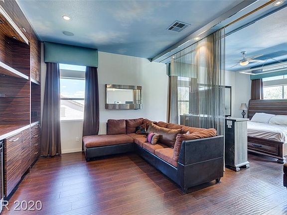 4th image of 7494 Forestdale Ct