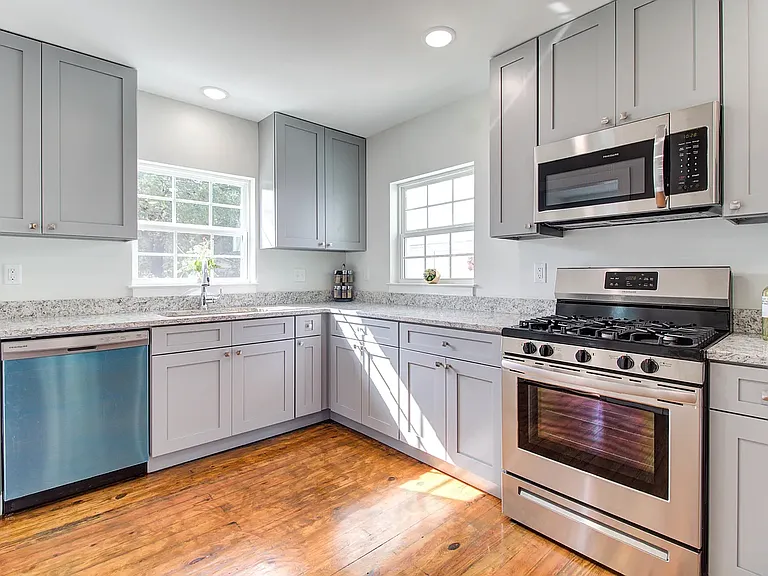 2703 Bullis Ave — Photo 21