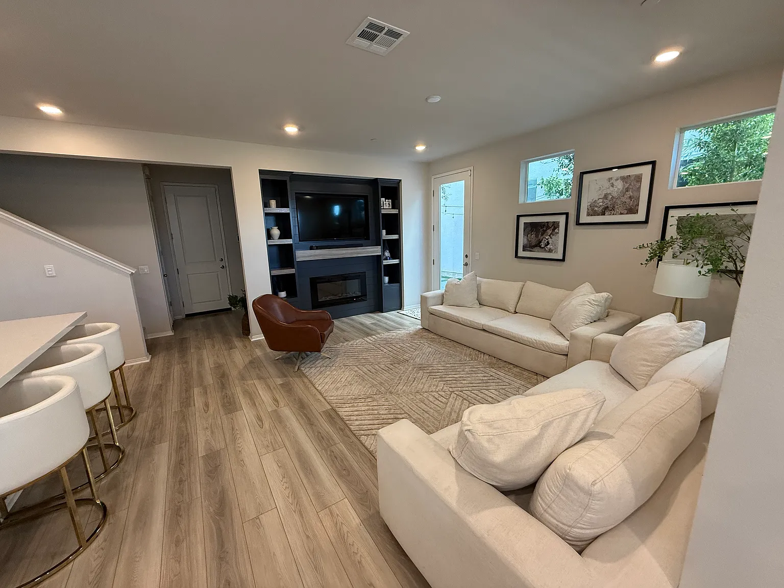 Whirlwind Dr, Ladera Ranch — Photo 1
