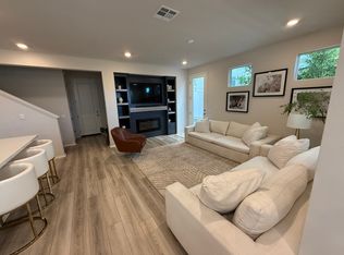 (Undisclosed Address), Ladera Ranch, CA 92694