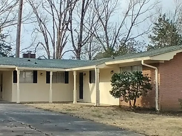 500 Springhill Dr NE, Cleveland, TN 37312