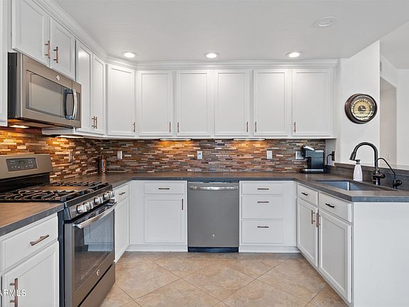 3rd image of 21320 N 56th St Unit 1194