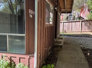 889 Hillcrest Dr, Felton, CA