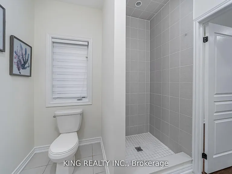 52 Haverstock Cres — Photo 30