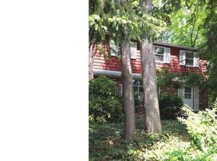 143 Upland Ter, Bala Cynwyd, PA 19004