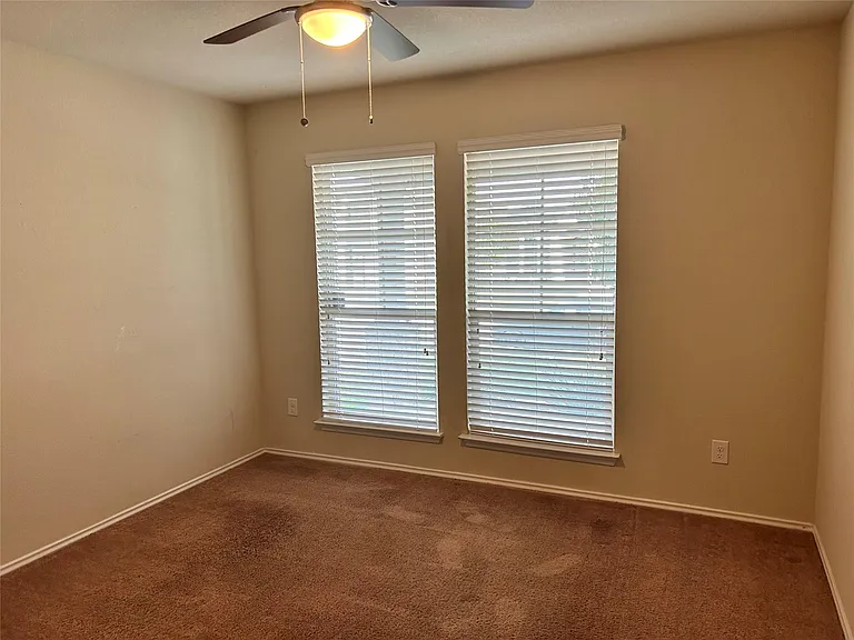 211 Animas Dr — Photo 20