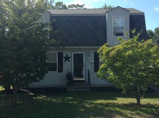 321 George Arden Ave, Warwick, RI 02886