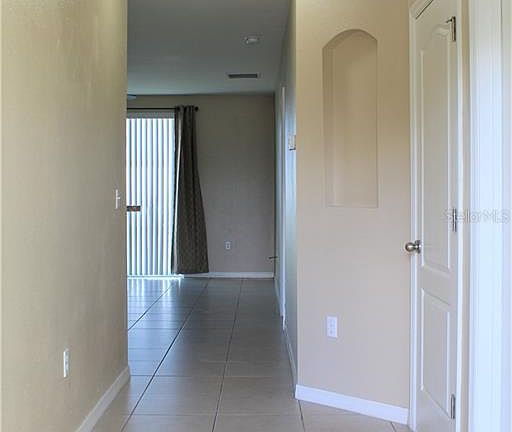 3rd image of 471 Savannah Preserve Loop