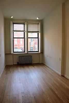 Rented by Charney Real Estate LLC | media 33