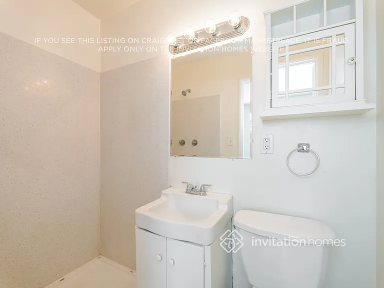 8892 Kelsey Dr — Photo 15