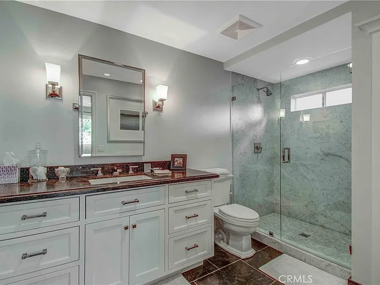 255 Emerald Bay — Photo 18