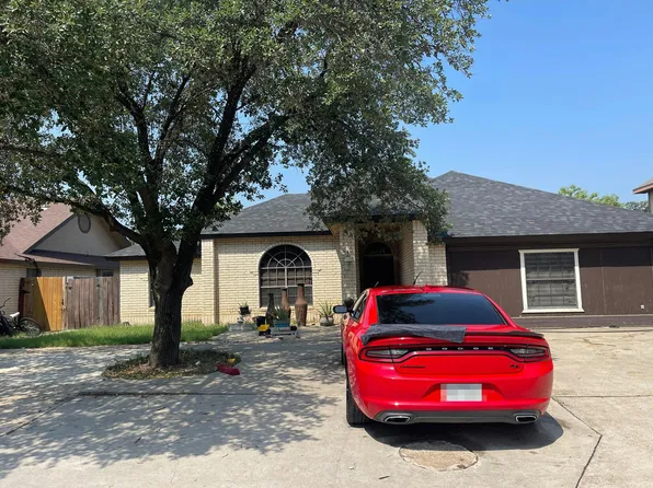 114 Catalina Dr, Laredo, TX 78045