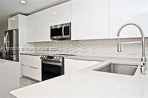 1328 NW 93rd Ter — Photo 14
