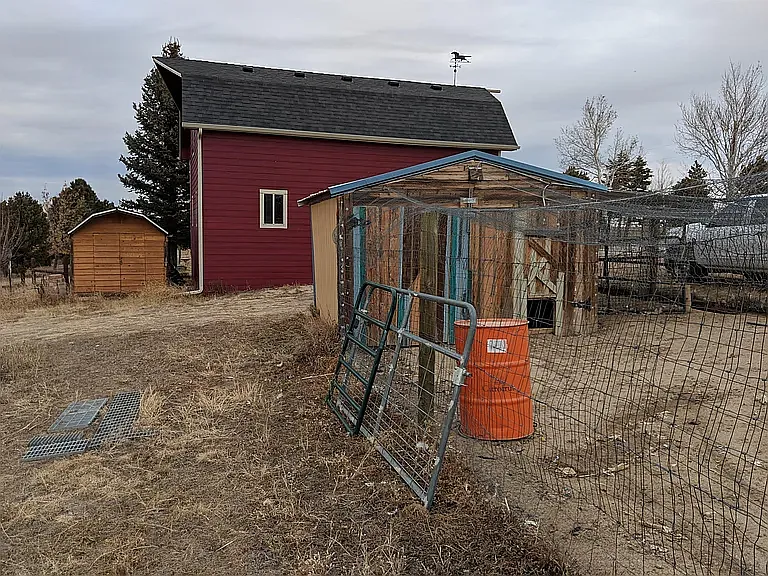 41643 Carol Ct — Photo 33