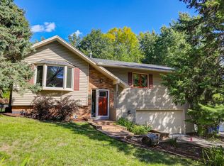 2564 Stark St, Little Canada, MN 55117