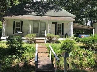 38 Talbott St, Finger, TN 38334